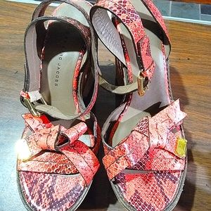 Marc by Marc Jacobs 6.5  leather Wedges